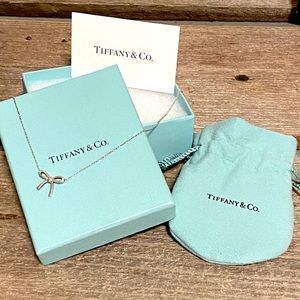 Tiffany & Co bow necklace